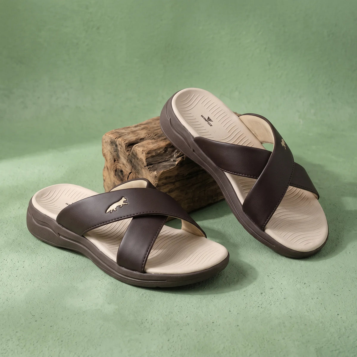 WINFOX Crossfit Cushioned Slides for Men — Beige / Brown